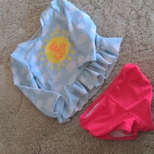 Girls Cat & Jack 2 piece swimsuit - 4t